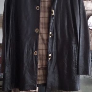 Jones New York Leather Coat with unzippable Lining